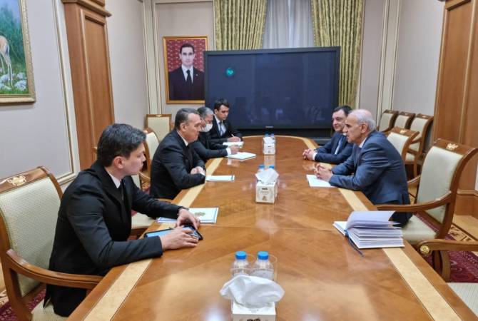 Armenian PM’s advisor Artashes Tumanyan visits Turkmenistan to discuss economic cooperation