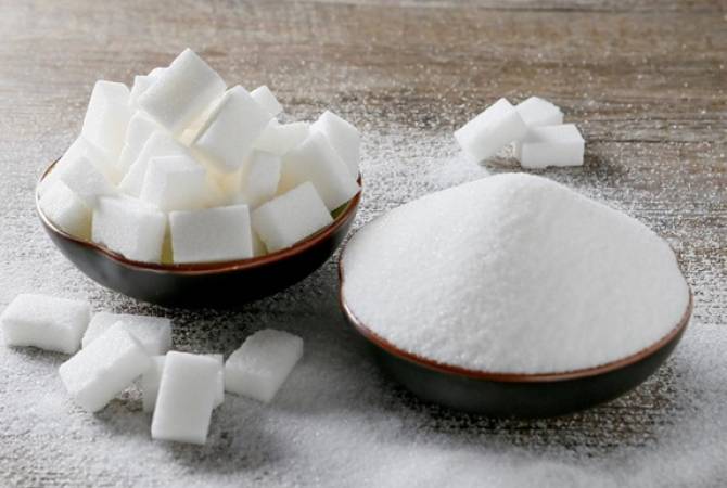 Белоруссия повысит отпускную цену на сахар, чтобы предотвратить его массовый вывоз в 
РФ
