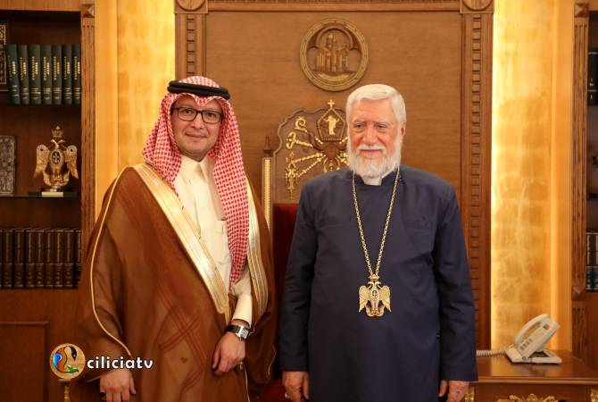 Aram I meets with Saudi Ambassador to Lebanon 