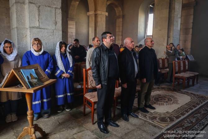 Presiden Artsakh mengambil bagian dalam liturgi pada perayaan Paskah di Amaras