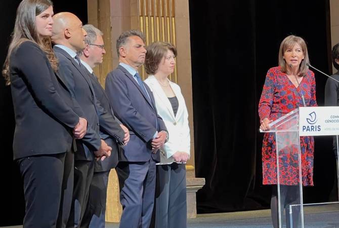 Мэр Парижа по случаю годовщины Геноцида армян приняла делегацию 
Координационного совета армянских организаций Франции