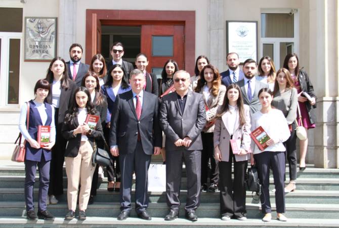 Artsakh Speaker of Parliament receives students of Armenian Foreign Ministry’s Diplomatic 
School