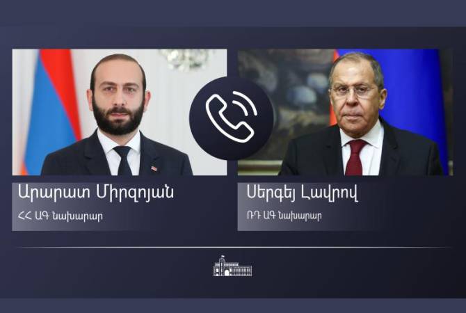 Ararat Mirzoyan s'est entretenu au téléphone avec Sergueï Lavrov

