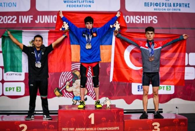 Ermeni genç halterci Garnik Çolakyan Dünya Şampiyonası'nda altın madalya kazandı