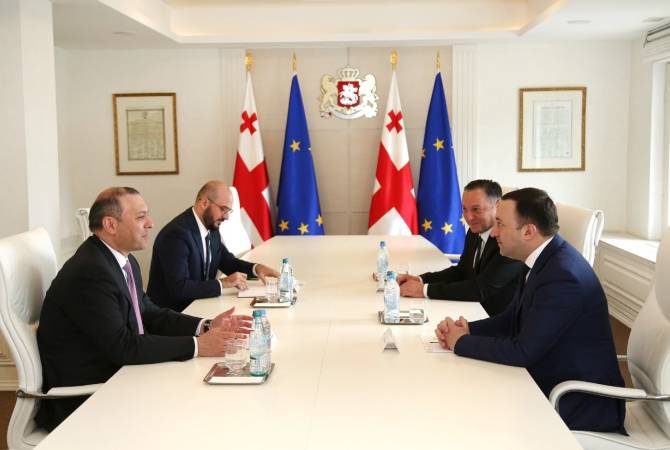 Le Secrétaire du Conseil de sécurité arménien et le Premier ministre géorgien discutent de la 
sécurité régionale