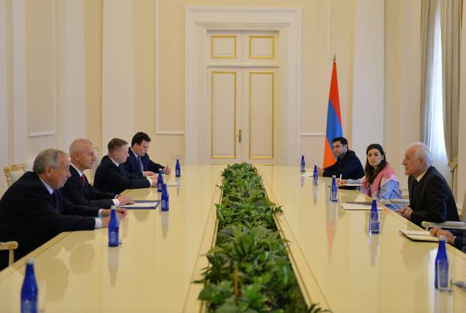 Le Président de l'Arménie a accueilli le ministre russe des sports