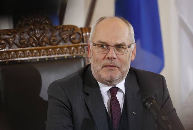 Президент Эстонии Карис рассказал, что РФ не получится полностью изолировать от мира

