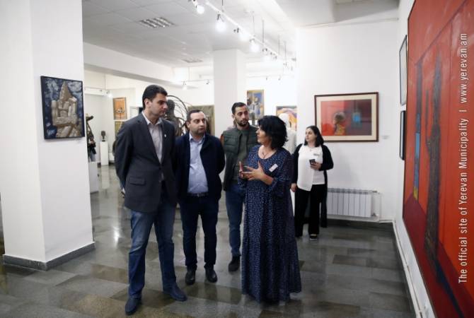 Мэр Еревана посетил общинные музеи