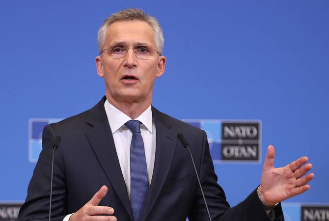 НАТО больше не рассматривает Россию как партнера: Столтенберг

