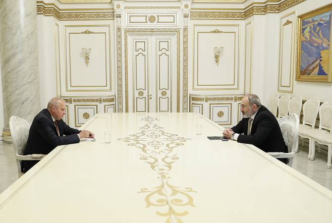 PM Pashinyan, Ambassador Kopyrkin discuss Armenian-Russian relations agenda, NK conflict 
settlement