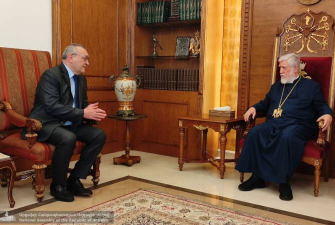 Catholicosate of Great House of Cilicia always stands by people of Artsakh:Catholicos Aram I 
receives Parliament Speaker