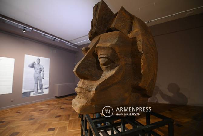 «Բանվորի արձանը» քանդակը նոր շունչ է ստացել Հայաստանի ազգային 
պատկերասրահի ցուցադրությամբ