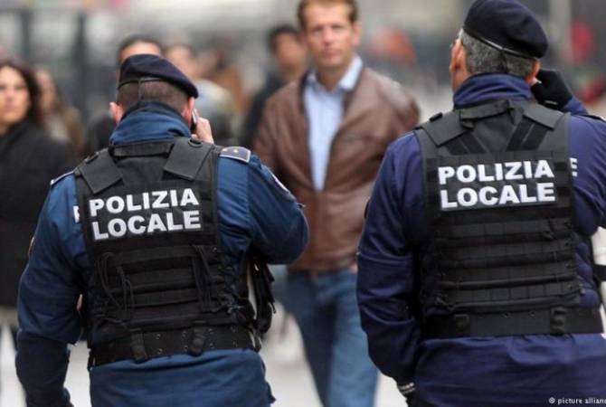 СМИ: полиция Италии изъяла более 4 тонн кокаина в ходе международного 
расследования
