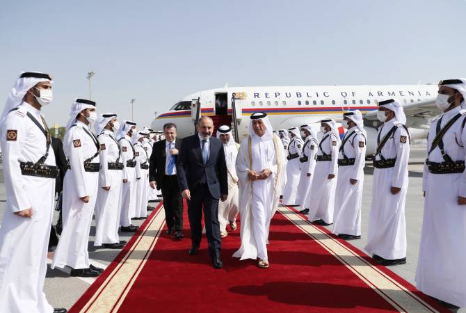 Никол Пашинян с первым официальным визитом прибыл в Государство Катар

