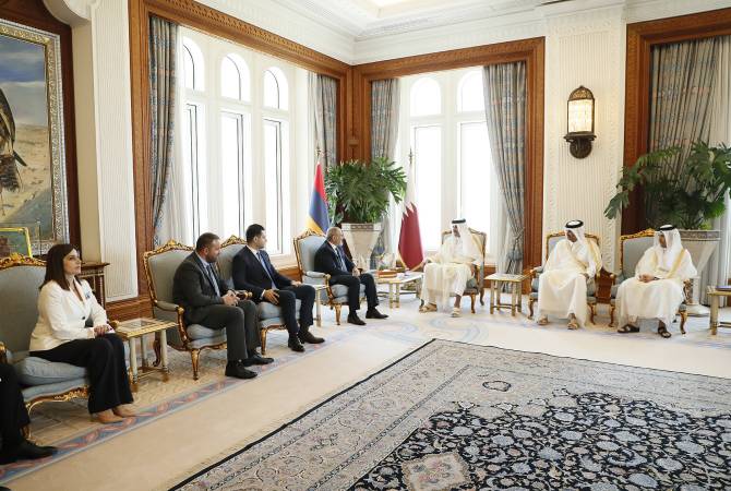 رئيس الوزراء الأرميني نيكول باشينيان يُستقبل من قبل أمير قطر الشيخ تميم بن حمد آل ثاني خلال 
زيارته الرسمية