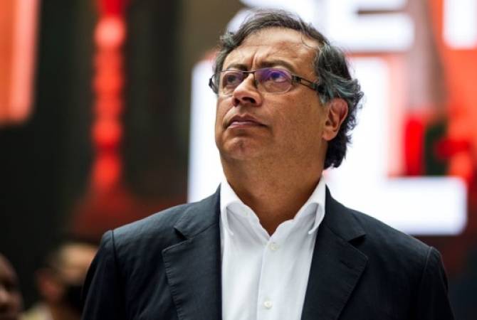 Густаво Петро побеждает на выборах президента Колумбии