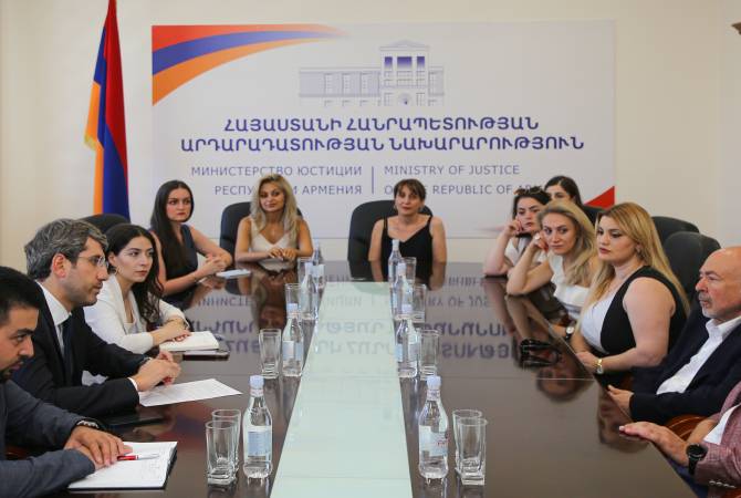 ՌԴ հայ իրավաբանների ասոցիացիայի հետ քննարկվել է Ռուսաստանում 
կալանավորված ՀՀ քաղաքացիների արտահանձնման գործընթացը