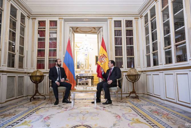 Armenian, Spanish FMs discuss issues of regional security and stability