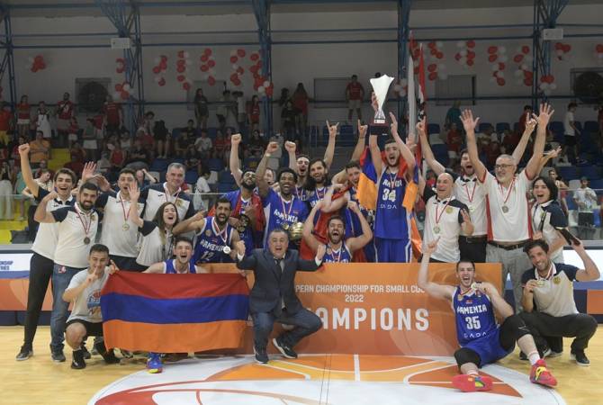 ‘You made every Armenian proud’ – SADA chief congratulates basketball team on winning Small 
Countries Championship