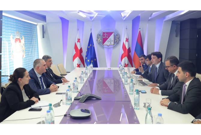 Армения и Грузия укрепляют сотрудничество в налоговой и таможенной сферах: КГД

