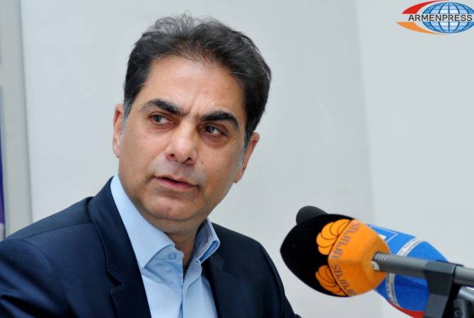 Аппарат премьер-министра РА пояснил, на каком основании был запрещен въезд в 
Армению Мурада Папазяна