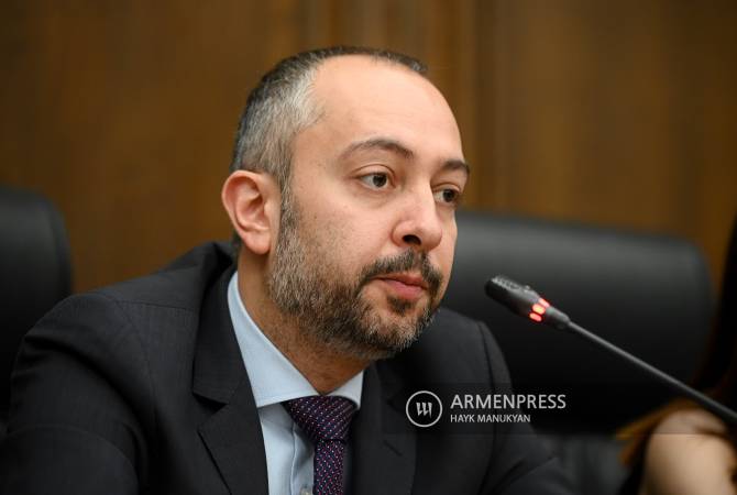 Eduard Aghadjanián: “La República de Armenia se niega a discutir el corredor de Zanguezur”  