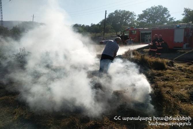 Լոռու մարզի Աքորի գյուղում մոտ 2 տ անասնակեր է այրվել