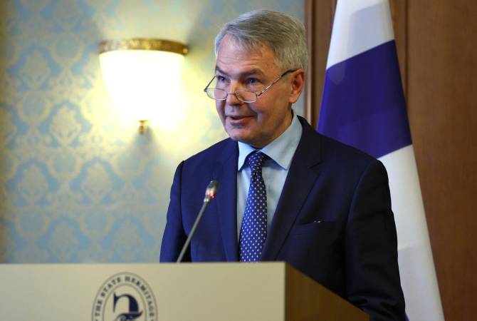 Глава МИД Финляндии заявил о планах в разы сократить выдачу виз россиянам
