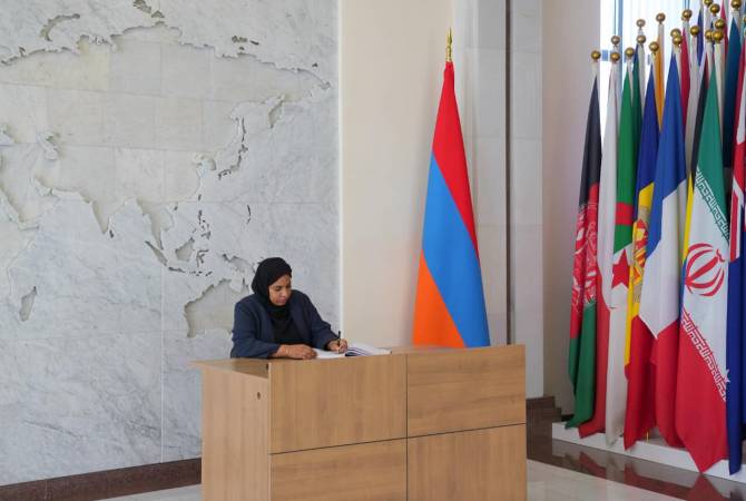 Посольство ОАЭ в Ереване выразило соболезнования в связи с гибелью 16 человек в 
результате взрыва в ТЦ «Сурмалу»