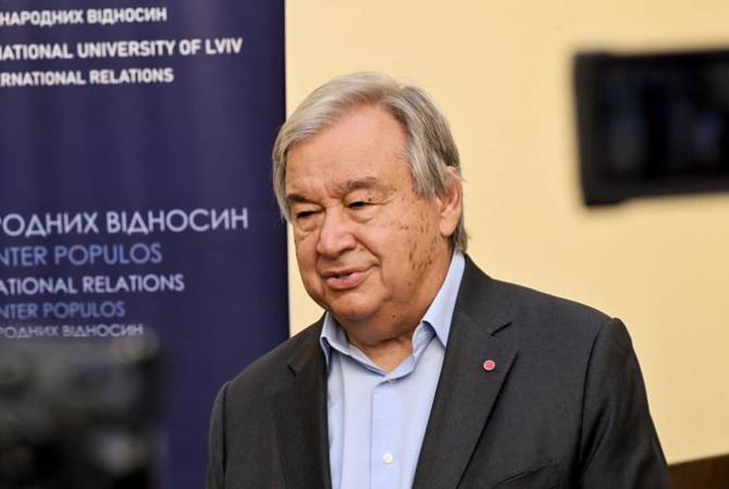 Guterres, Lviv Ulusal Üniversitesi'nde incelemelerde bulundu