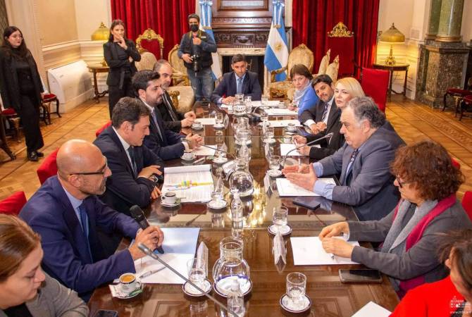 Deputy FM presents situation around Nagorno Karabakh conflict to colleagues in Argentina 