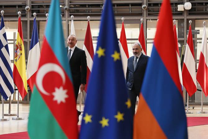 Пашинян  и  Алиев  договорились  о  продолжении  переговоров  по проекту  мирного  
договора  на  уровне  министров  ИД  