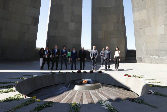 Председатель законодательного собрания Санкт-Петербурга воздал дань памяти жертв 
Геноцида армян

