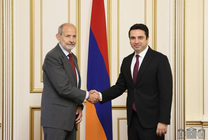 Իսպանիայի կառավարությունը որոշում է ընդունել Հայաստանում մշտական 
ներկայացուցչություն բացելու մասին

