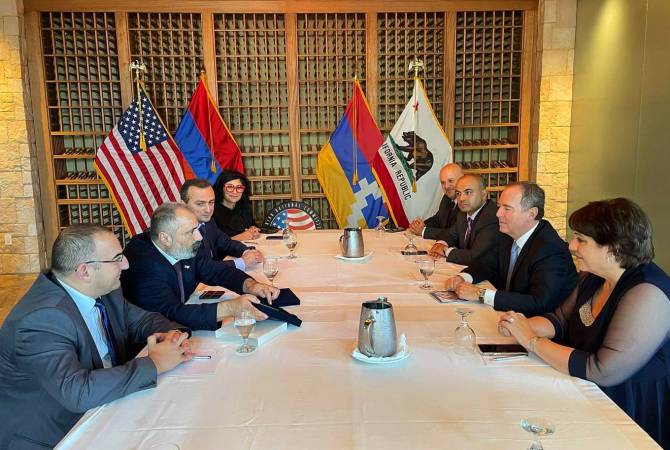 Artsakh FM, U.S. Congressman Adam Schiff discuss NK conflict settlement