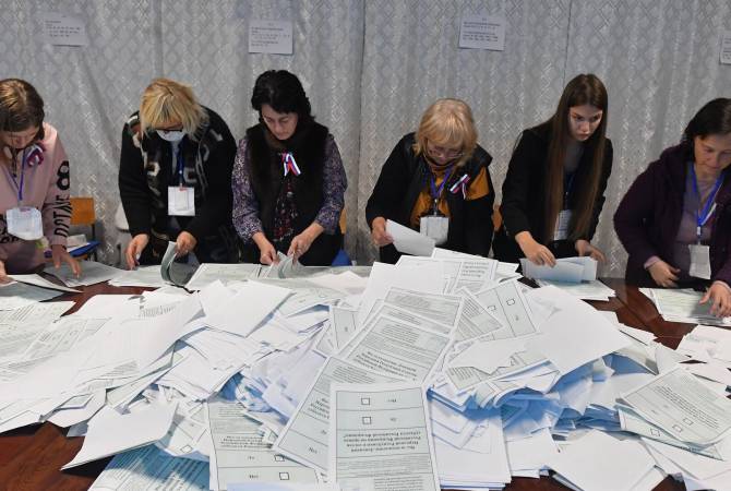 Боррель осудил референдумы о вхождении в состав России

