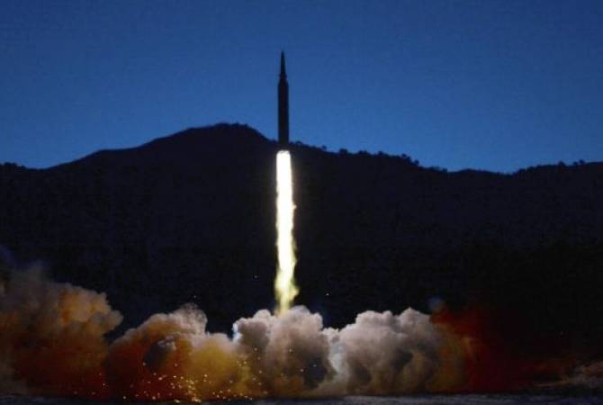 КНДР совершила запуск, предположительно, баллистической ракеты
