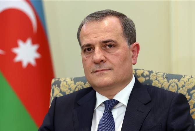 Глава МИД Азербайджана провел телефонные беседы с главами МИД РФ и Турции

