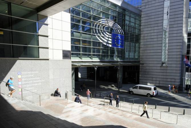 ЕК хочет запретить гражданам ЕС работать в руководстве госкомпаний России