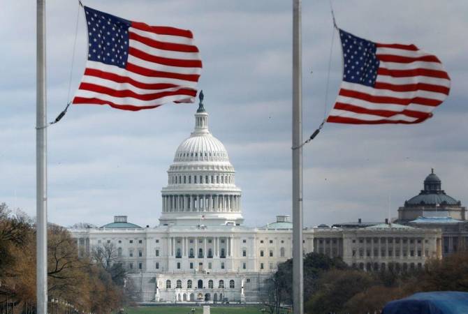 Сенат США принял законопроект, включающий новую помощь Украине в размере $12 
млрд