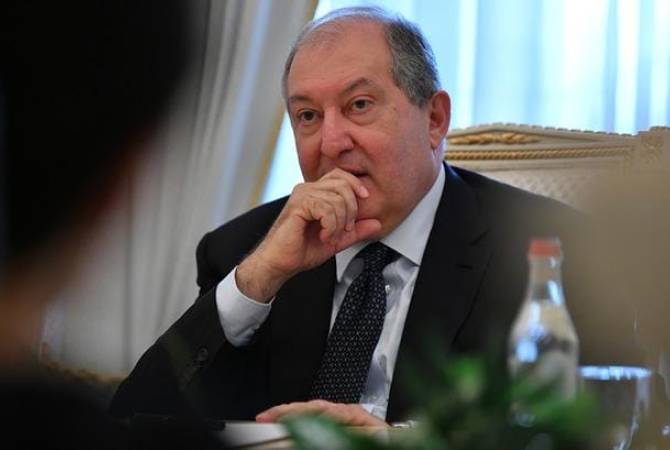 Четвертый президент Армении призвал международную общественность адресно 
отреагировать на преступления Азербайджана