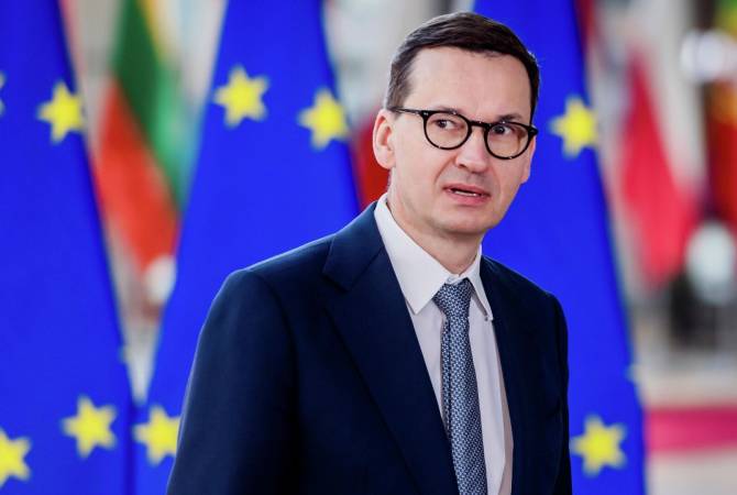  Премьер Польши призвал ЕС финансировать Киев не меньше, чем это делают США 