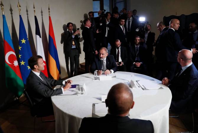 Se inició en Praga la reunión Pashinián-Michel-Macron-Aliev