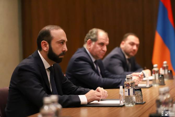 Армения ожидает от РФ как стратегического союзника поддержки в вопросе вывода 
азербайджанских ВС