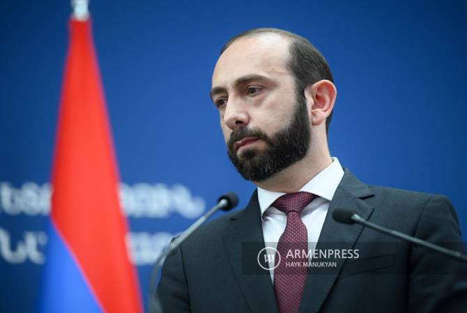 Обсуждается вопрос направления в Армению на армяно-азербайджанскую границу 
наблюдателей ОБСЕ: Арарат Мирзоян