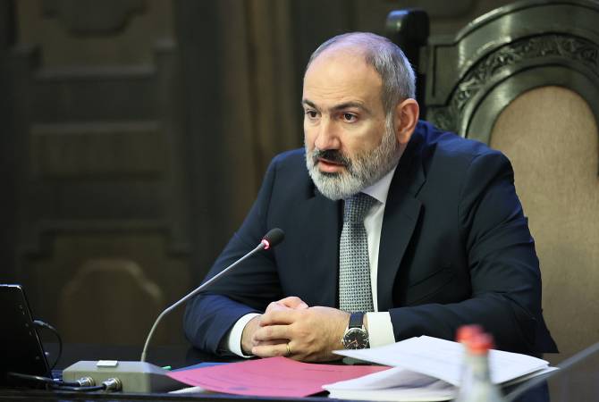 PM n'exclut pas d'étudier la question de la prolongation du mandat de la mission de l'UE à la 
frontière arméno-azéri 