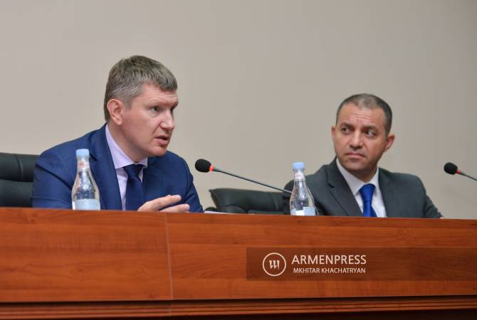  Товарооборот между Арменией и Россией за первые восемь месяцев 2022 года 
увеличился на 60%

 