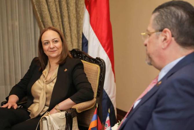 Meeting with Costa Rica’s President, Armenian Ambassador presents current complex situation 
in South Caucasus