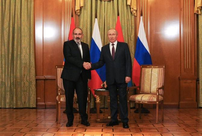 Pashinián durante el encuentro con Putin: “Para nosotros son aceptables los enfoques 
propuestos en el proyecto ruso"