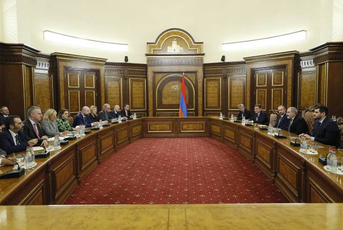  Премьер-министр Пашинян принял делегацию  спецпосланников ЕС и государств-членов 
ЕС по вопросам Восточного партнерства 
